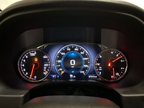 Used 2017 GMC Acadia Denali w/ Technology Package image 9