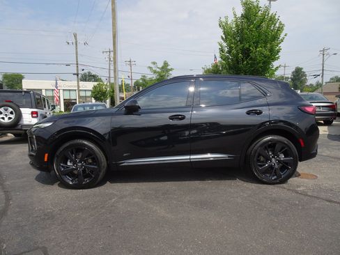 Used 2024 Buick Envision Sport Touring AWD/4WD image 2
