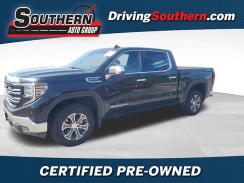 Certified 2025 GMC Sierra 1500 SLT AWD/4WD image 1