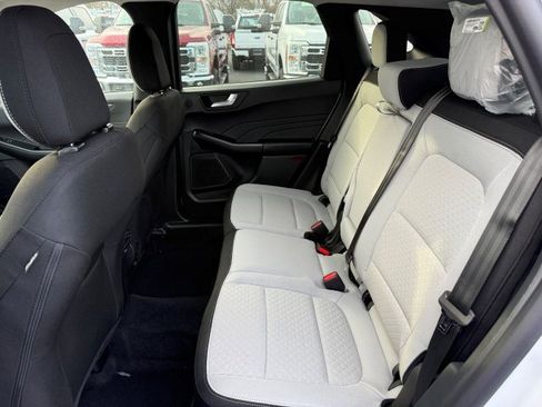 New 2026 Ford Escape Active w/ Active Premium Tech Pack image 16