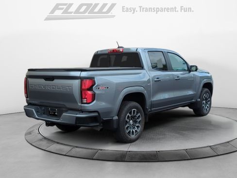 Used 2024 Chevrolet Colorado LT w/ LT Convenience Package III AWD/4WD image 9