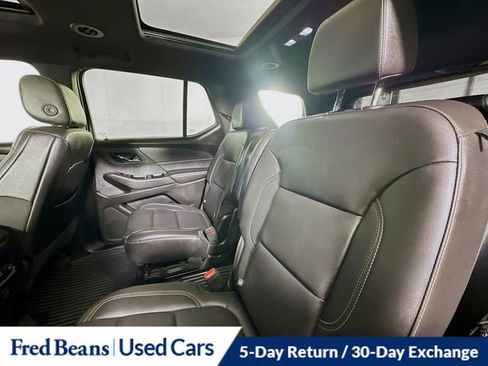 Used 2023 Chevrolet Traverse LT w/ LT Premium Package AWD/4WD image 27
