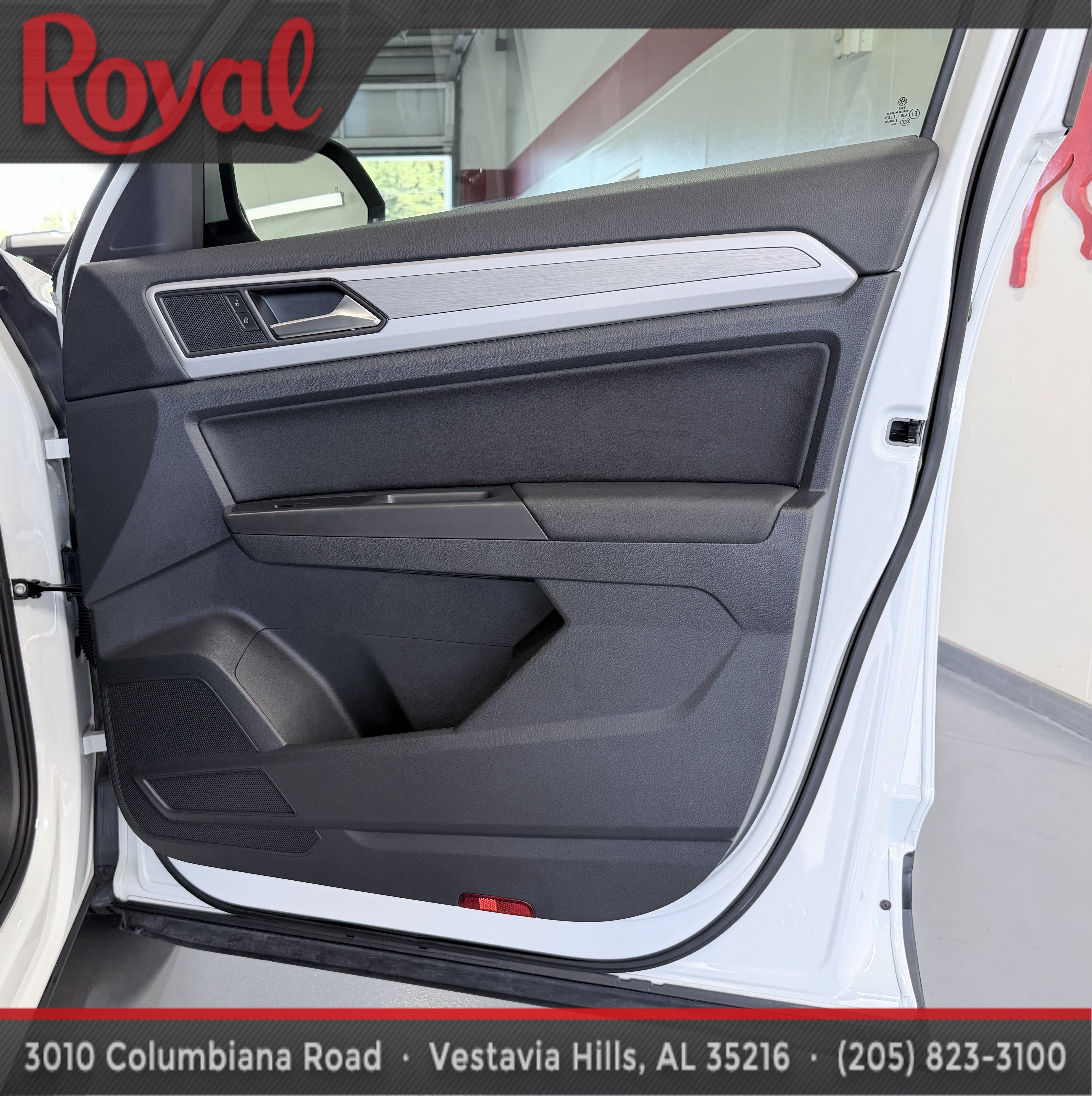 Used 2019 Volkswagen Atlas SE w/ Towing Package FWD image 15