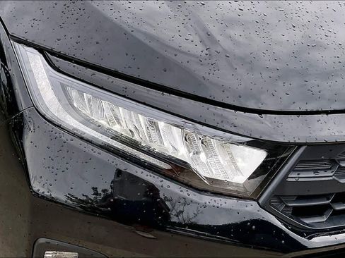 Used 2025 Honda Odyssey Sport-L image 27