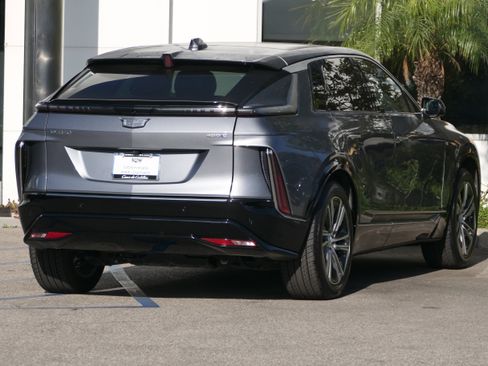 Certified 2023 Cadillac Lyriq 2WD image 6