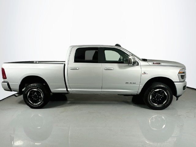 Used 2026 RAM 2500 Laramie AWD/4WD image 10