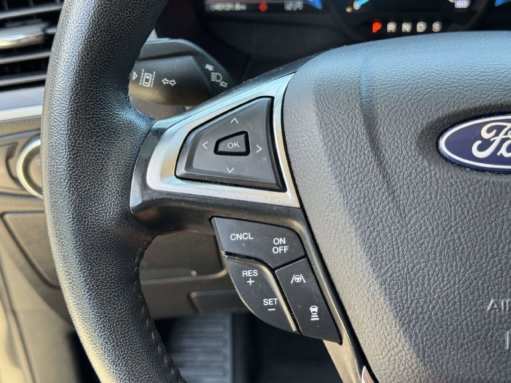 Used 2024 Ford Edge SEL AWD/4WD image 12