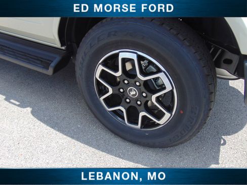 New 2025 Ford Bronco Outer Banks image 9