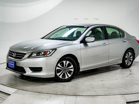 Used 2014 Honda Accord LX image 3