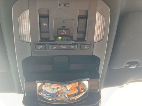 Used 2021 Toyota Highlander Platinum AWD/4WD image 52