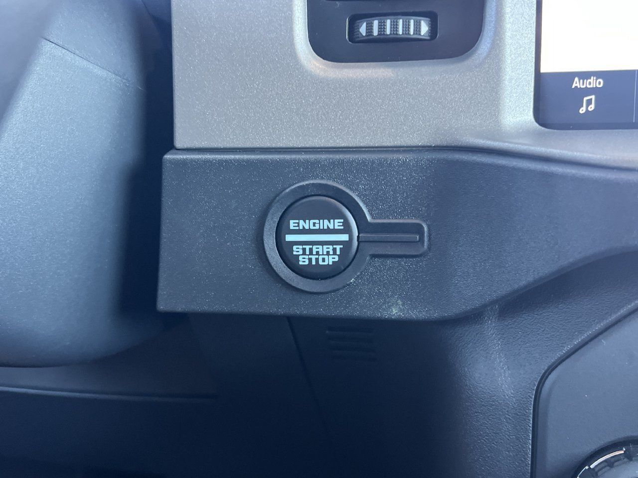 New 2026 Ford Bronco Outer Banks AWD/4WD image 6