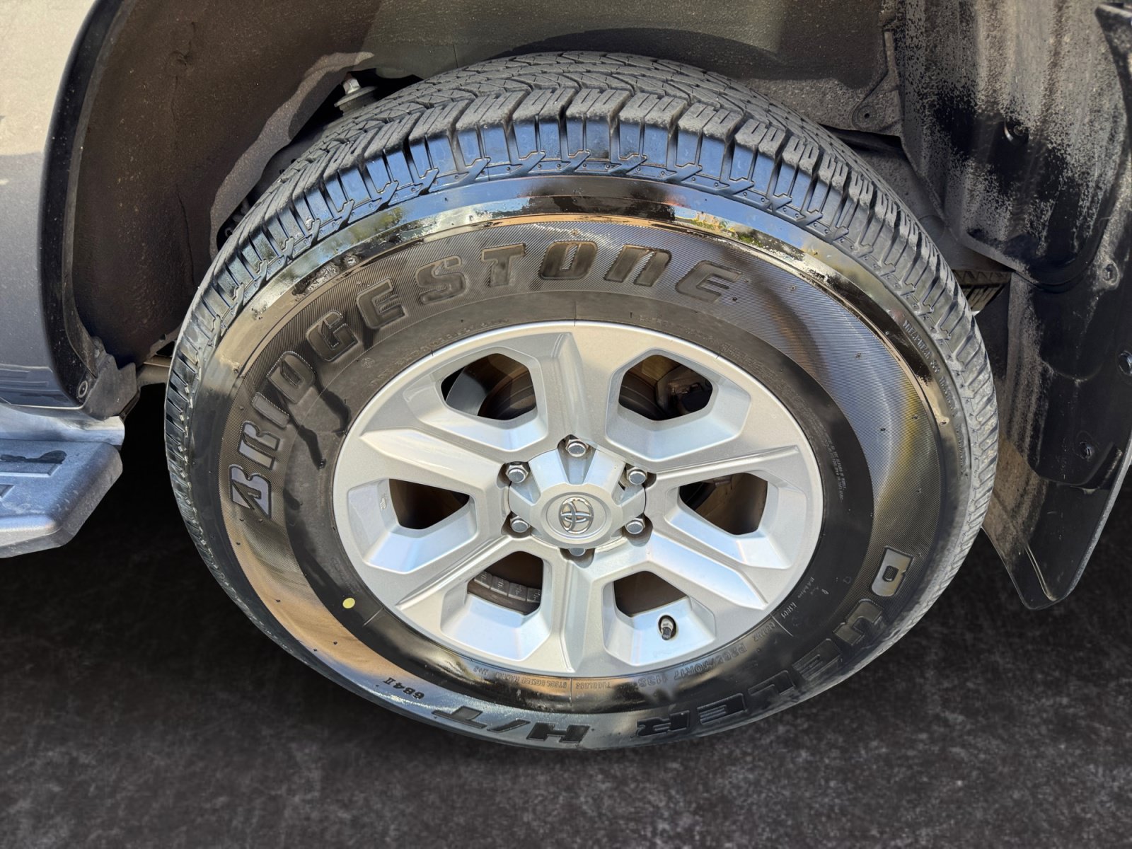 Used 2016 Toyota 4Runner SR5 RWD image 14