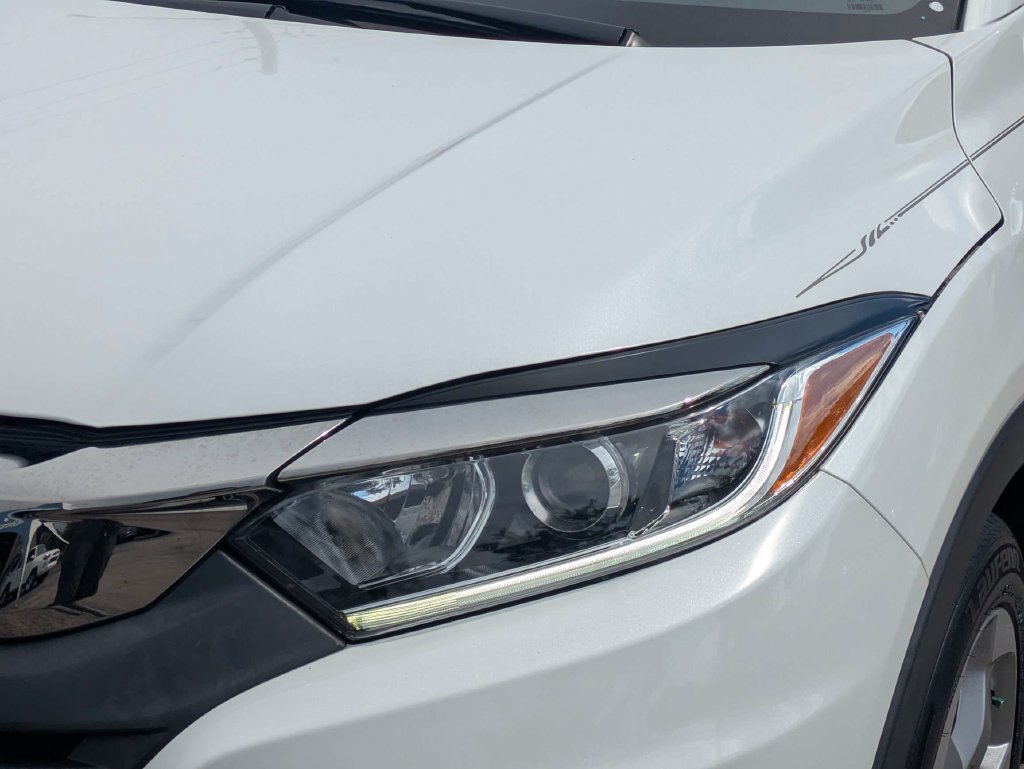 Certified 2022 Honda HR-V LX image 12