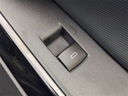 New 2026 Chevrolet Equinox LT w/ Safety and Technology Package image 36