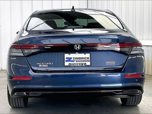 Certified 2025 Honda Accord Touring image 4