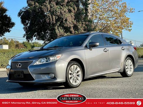 Used 2013 Lexus ES 300h image 2