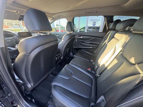 Used 2023 Hyundai Santa Fe Limited image 9