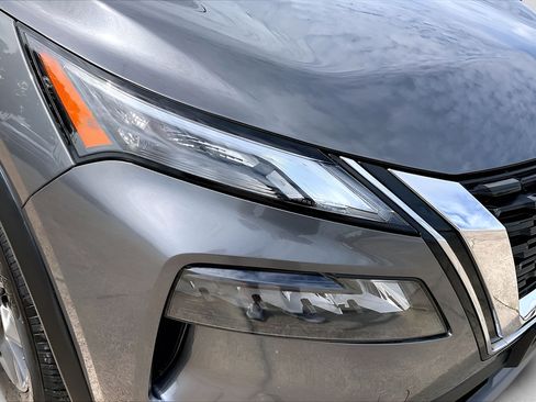 Used 2023 Nissan Rogue S AWD/4WD image 30