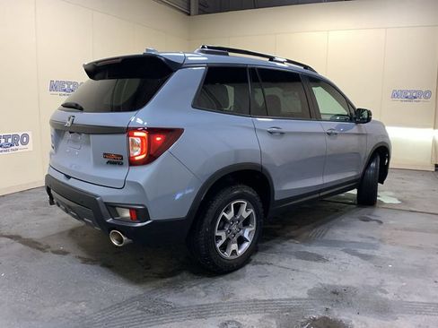 Used 2022 Honda Passport TrailSport image 3