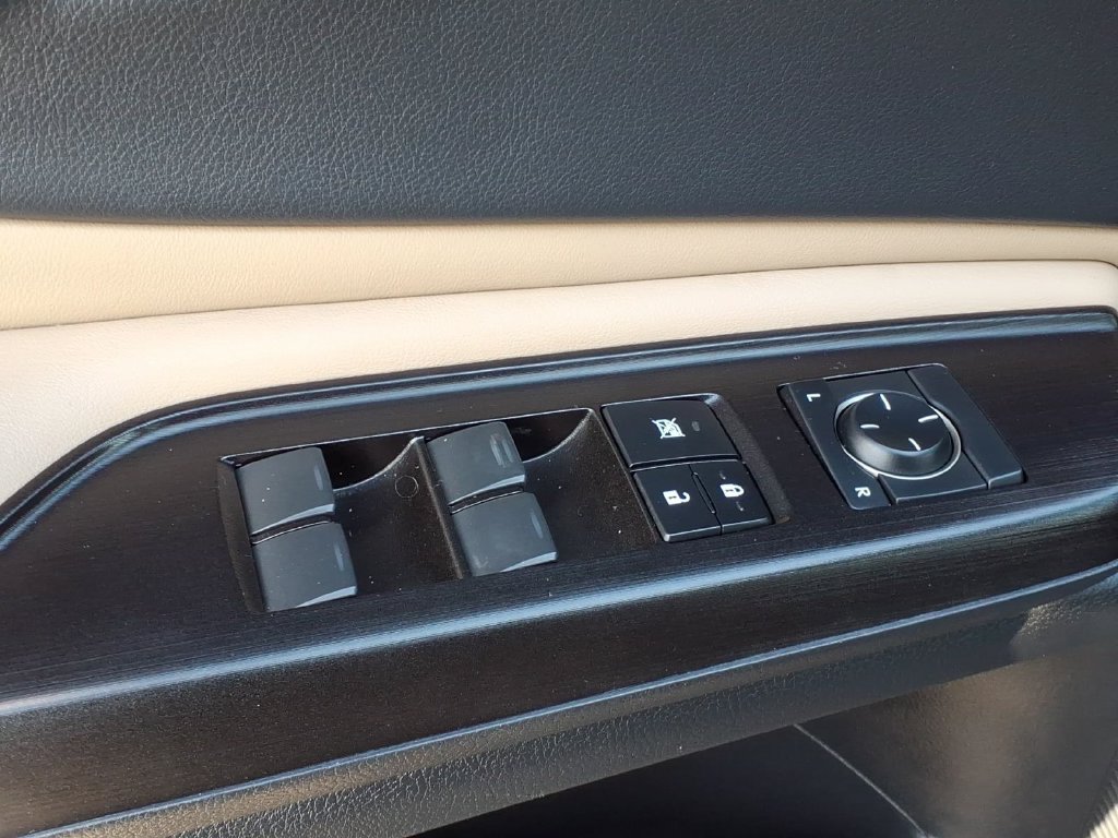 Used 2019 Lexus ES 350 w/ Premium Package FWD image 18
