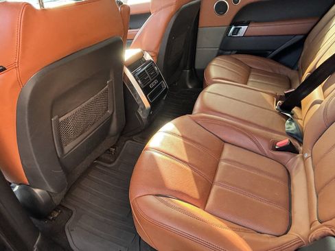 Used 2015 Land Rover Range Rover Sport Supercharged image 32