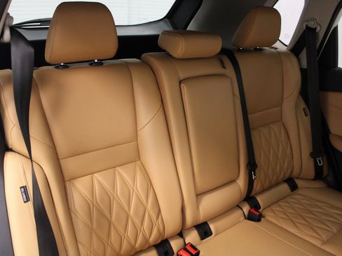 Used 2023 Nissan Rogue Platinum w/ Platinum Premium Package image 27