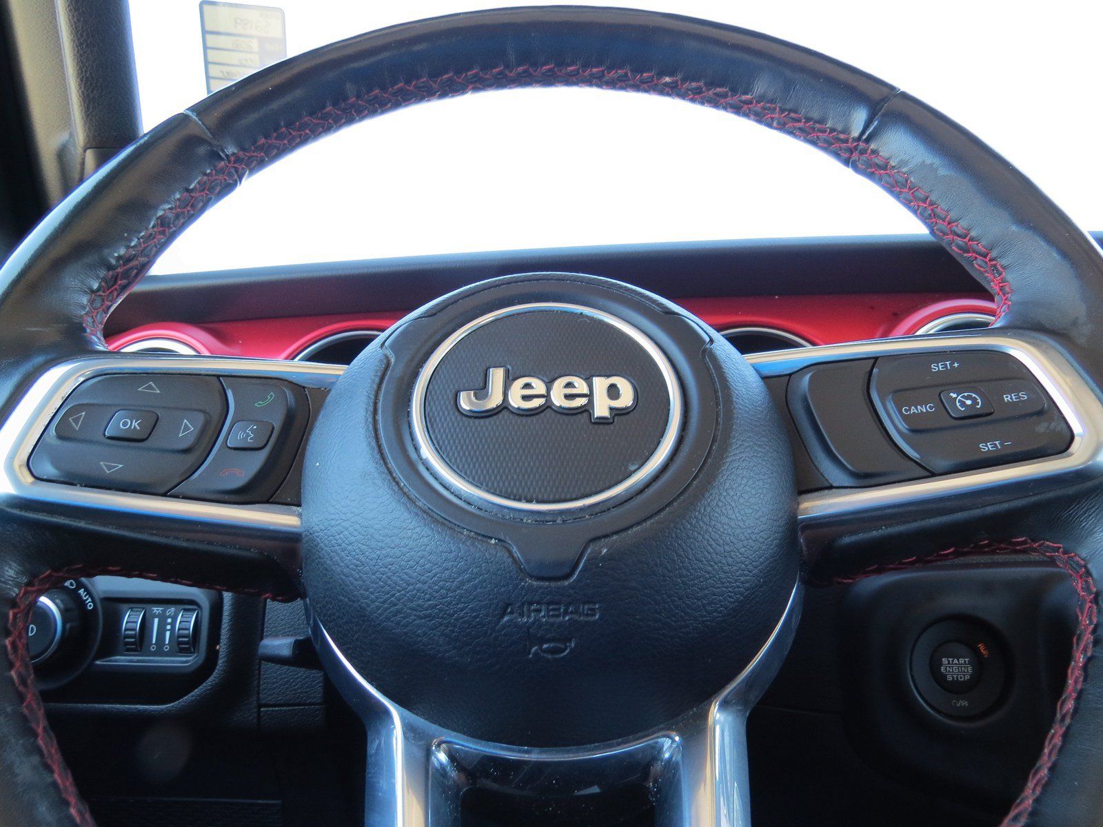 Used 2021 Jeep Wrangler Unlimited Rubicon AWD/4WD image 15