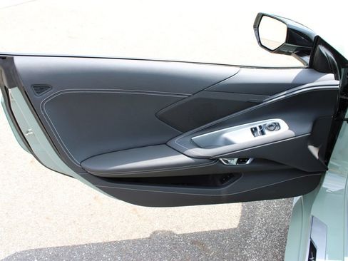 Used 2024 Chevrolet Corvette Stingray Coupe w/ Z51 Performance Package RWD image 11