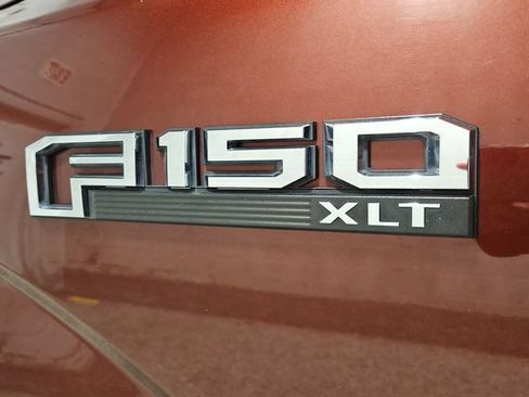 Used 2016 Ford F150 XLT w/ Equipment Group 302A Luxury AWD/4WD image 40