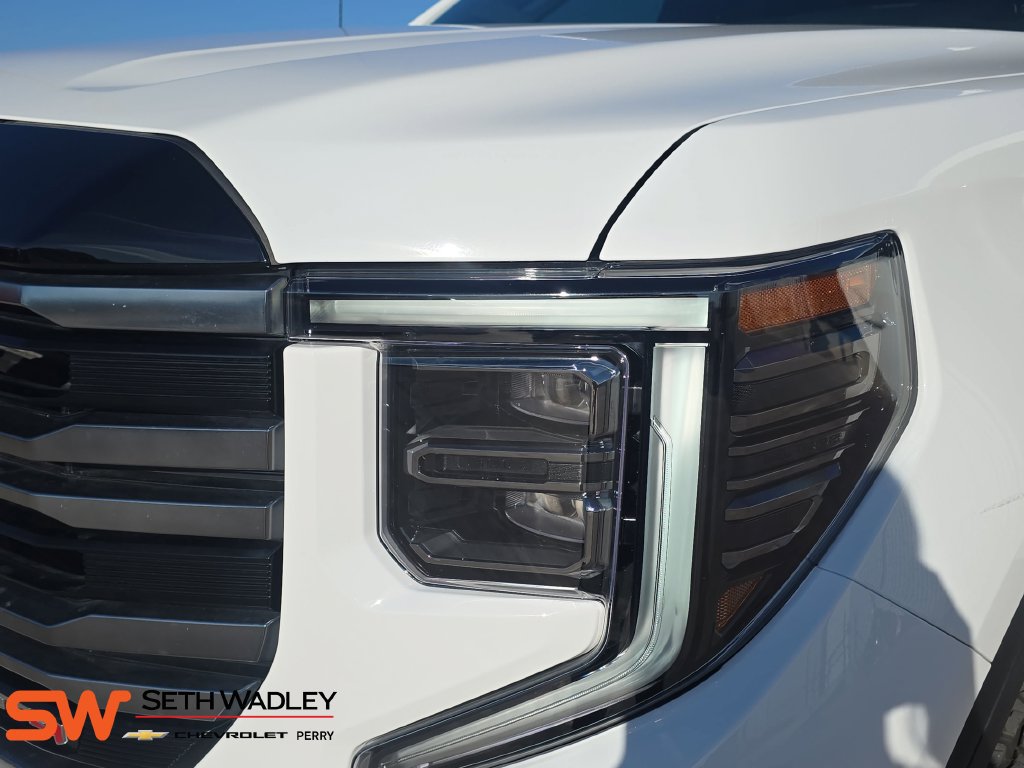 Used 2026 GMC Sierra 1500 AT4 AWD/4WD image 31