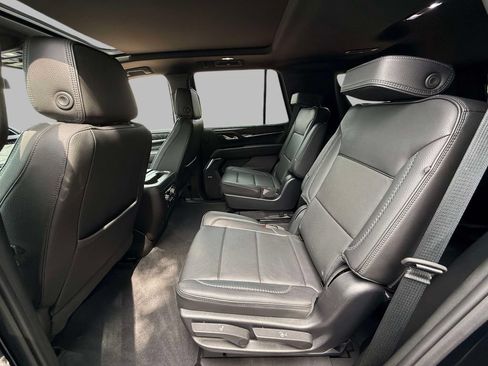 Used 2023 GMC Yukon Denali w/ Max Trailering Package AWD/4WD image 19