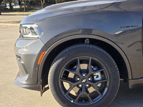 New 2026 Dodge Durango GT image 9