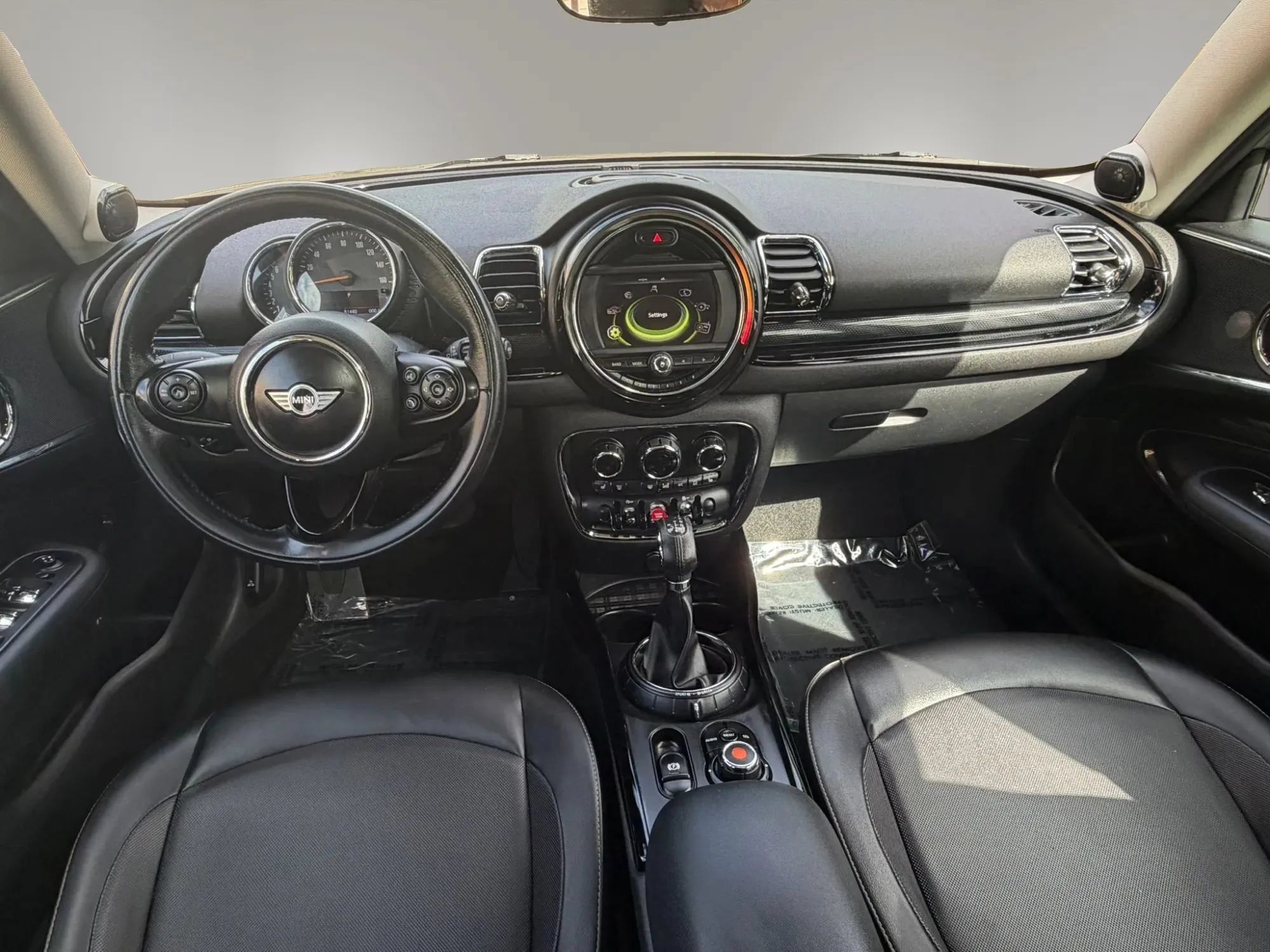 Used 2016 MINI Cooper Clubman FWD image 10