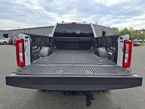 Used 2024 Ford F250 XLT AWD/4WD image 28