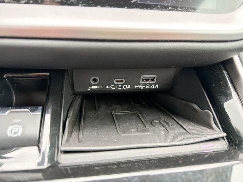 Certified 2024 Subaru Outback Premium AWD/4WD image 34