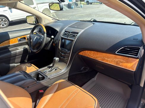 Used 2011 Lincoln MKX AWD w/ 102A Rapid Spec Order Code image 20