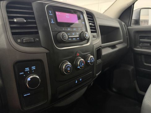Used 2013 RAM 1500 Express AWD/4WD image 26