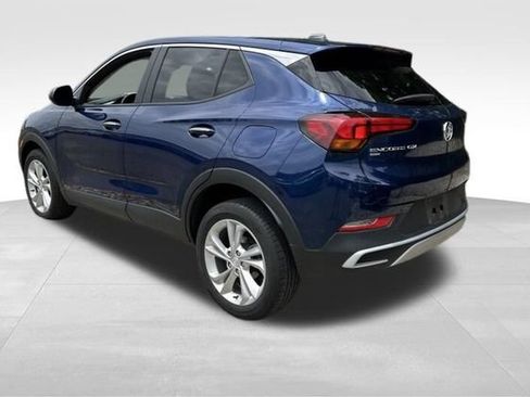 Used 2023 Buick Encore GX Preferred w/ Cold Weather Comfort Package AWD/4WD image 3