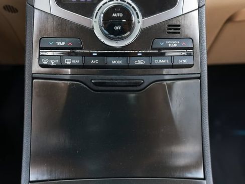 Used 2016 Hyundai Azera Limited FWD image 37