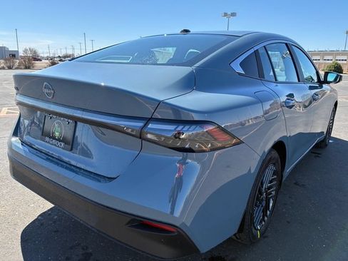 New 2026 Nissan Sentra SV w/ SV Convenience Package FWD image 6