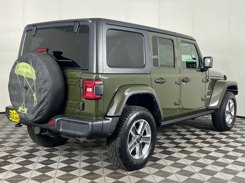 Used 2021 Jeep Wrangler Unlimited Sahara AWD/4WD image 6
