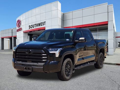 Used 2025 Toyota Tundra SR5 image 2