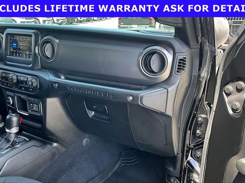 Used 2023 Jeep Wrangler Sport AWD/4WD image 13