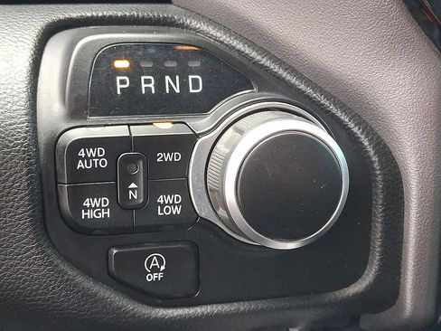 Used 2023 RAM 1500 Big Horn AWD/4WD image 18