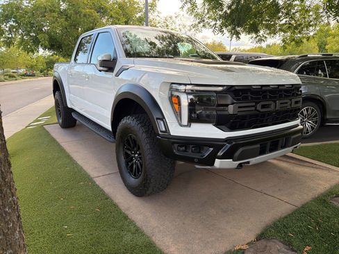 Used 2024 Ford F150 Raptor AWD/4WD image 3