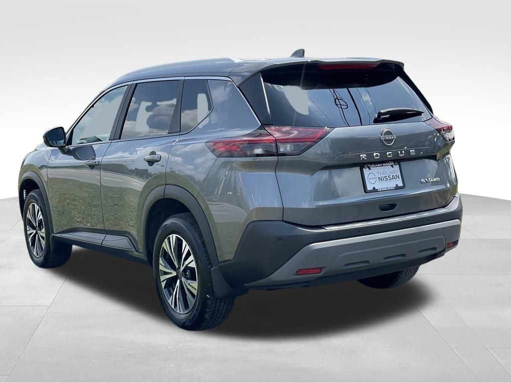 Certified 2023 Nissan Rogue SV w/ SV Premium B Package AWD/4WD image 5