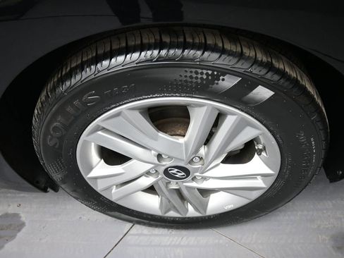 Used 2020 Hyundai Elantra Value Edition w/ Cargo Package (C1) image 15