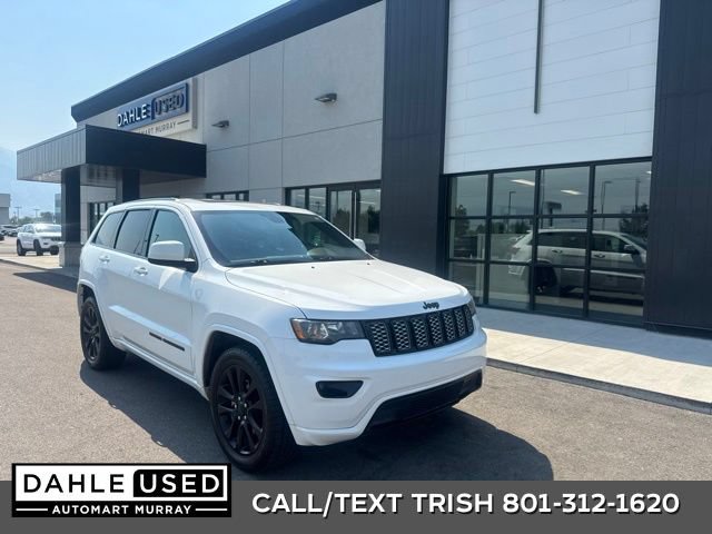 Used 2019 Jeep Grand Cherokee Altitude AWD/4WD image 1