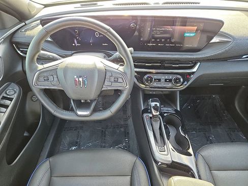 Used 2024 Buick Envista Sport Touring w/ Convenience I Package image 18