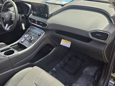 Used 2023 Hyundai Santa Fe SE FWD image 18